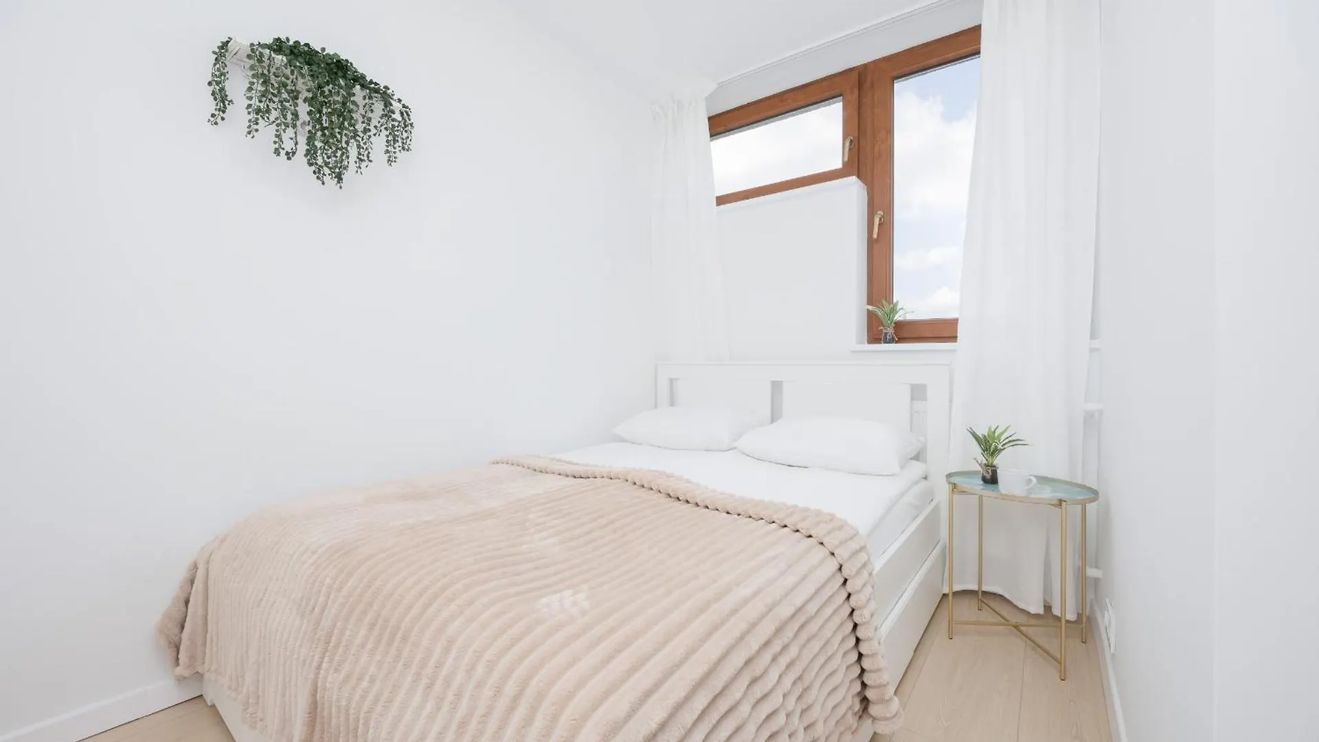 Capitol Bright Apartment In Central Warsaw By Noclegi Renters